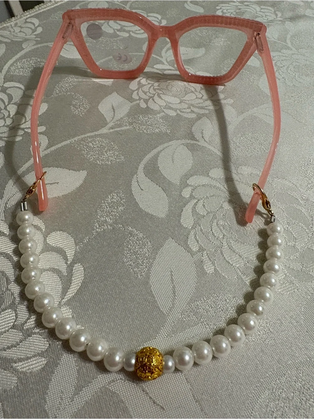 Diamond Studded glasses +2.50 case & pearl Neck hanger “anti-blue light” New